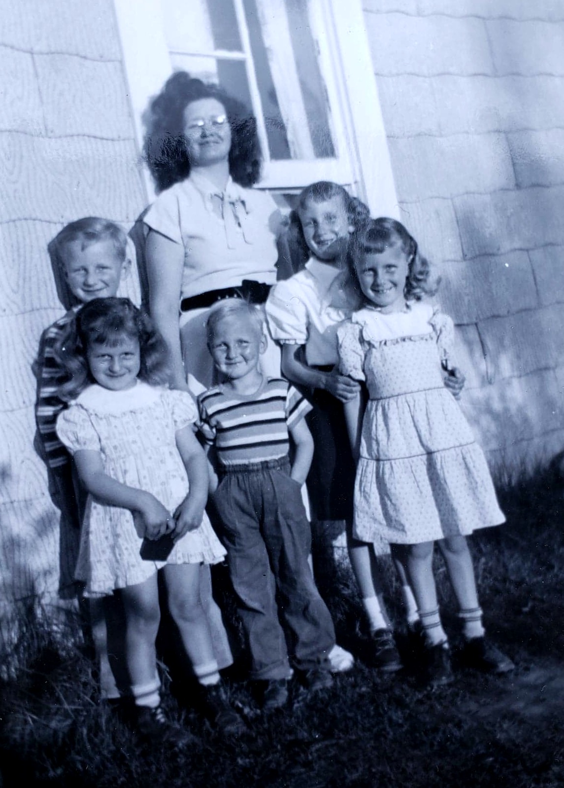 Leoma Simmons and Children - About 1950 - Elgin, Oregon